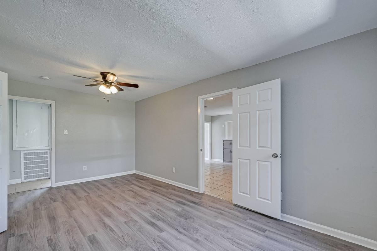 4307 Akard St, Houston, TX 77047 - House for Rent - Image 9