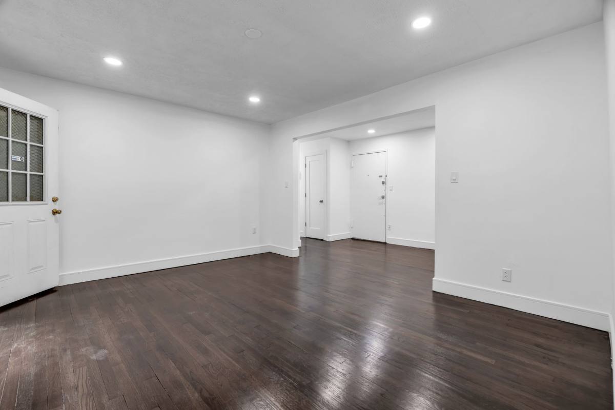 Chilton Manor, 212 Westfield Ave, Elizabeth, NJ 07202 - Apartment for Rent - Image 3