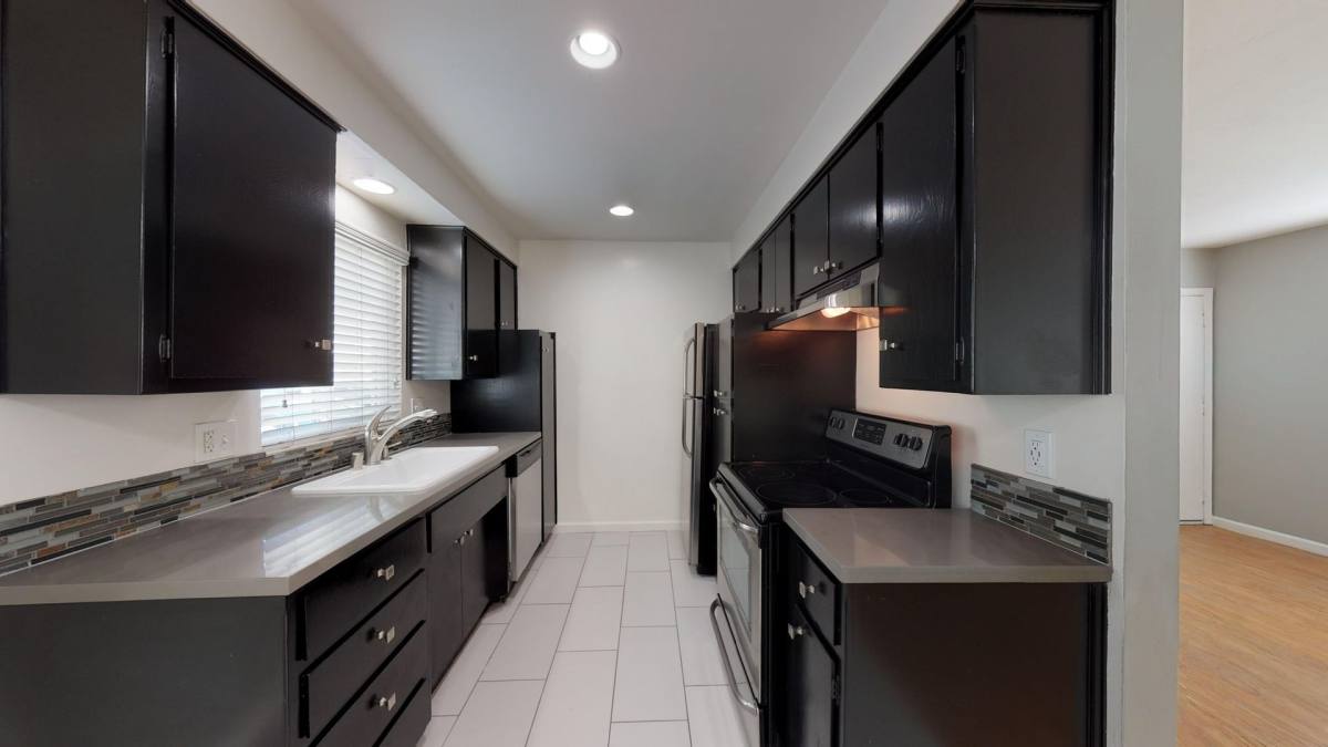 4025 Arizona St, San Diego, CA 92104 - Apartment for Rent - Image 5