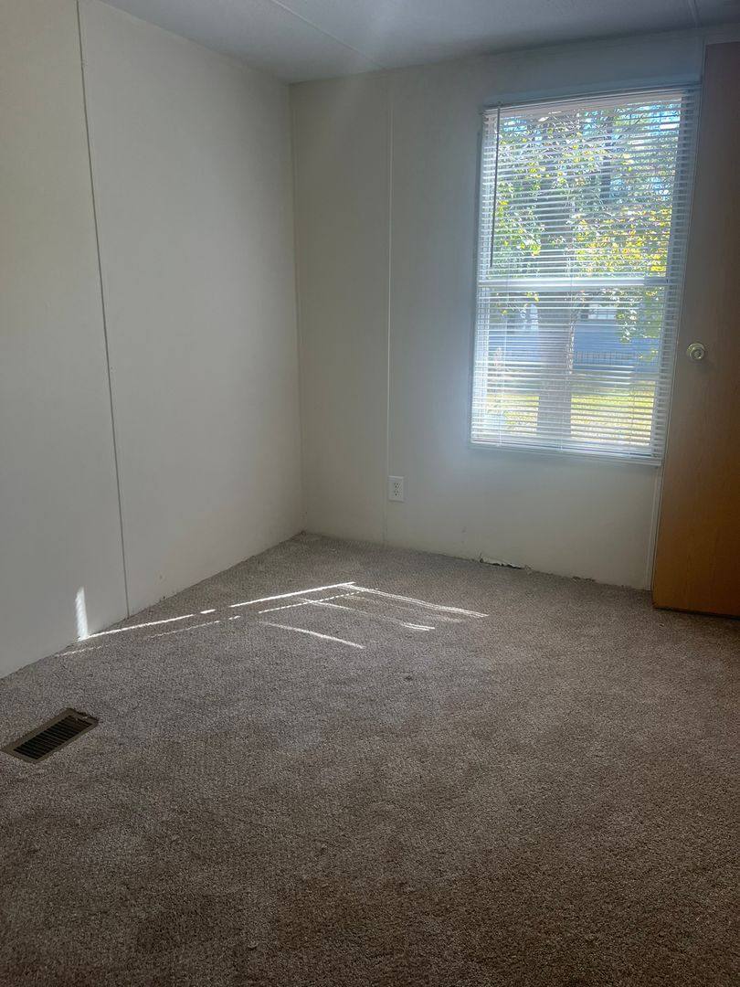 Rockylanemhp, 735 Madera Rd, Batesburg, SC 29006 - Apartment for Rent - Image 8