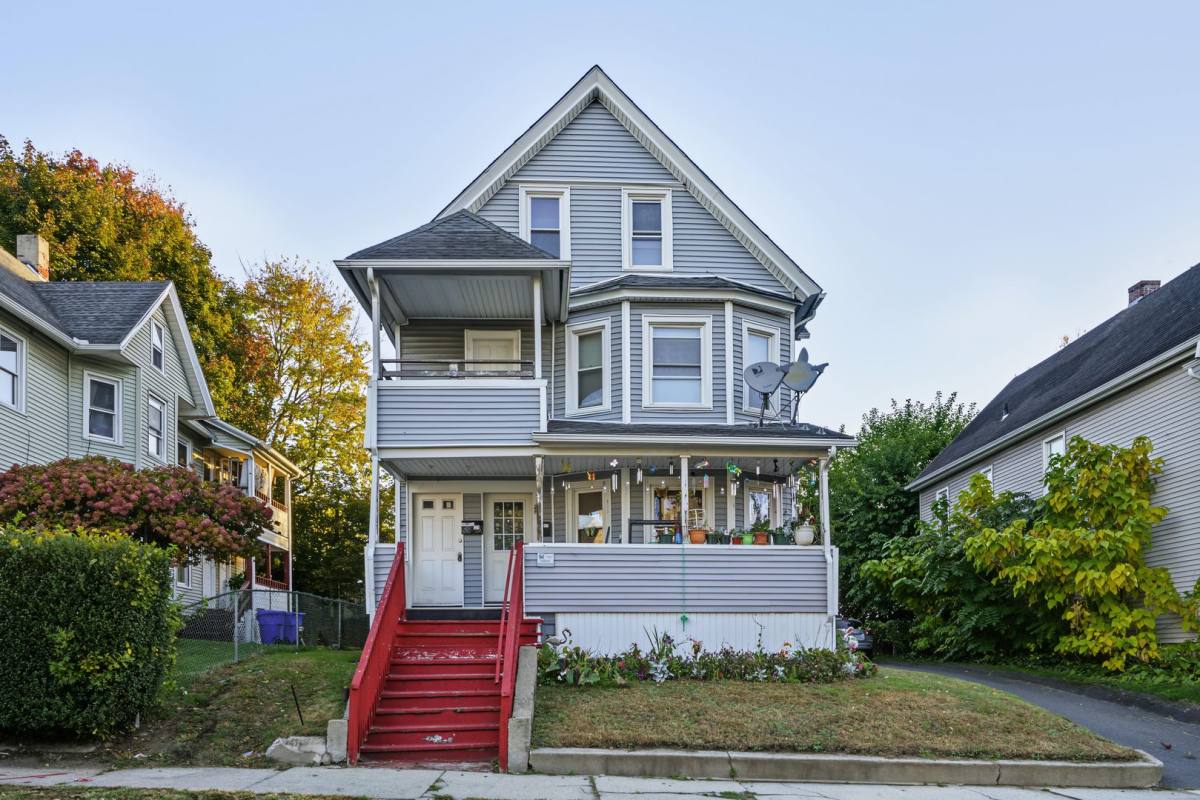 Apartment for rent at 28-30 Webster St, Springfield, MA 01104