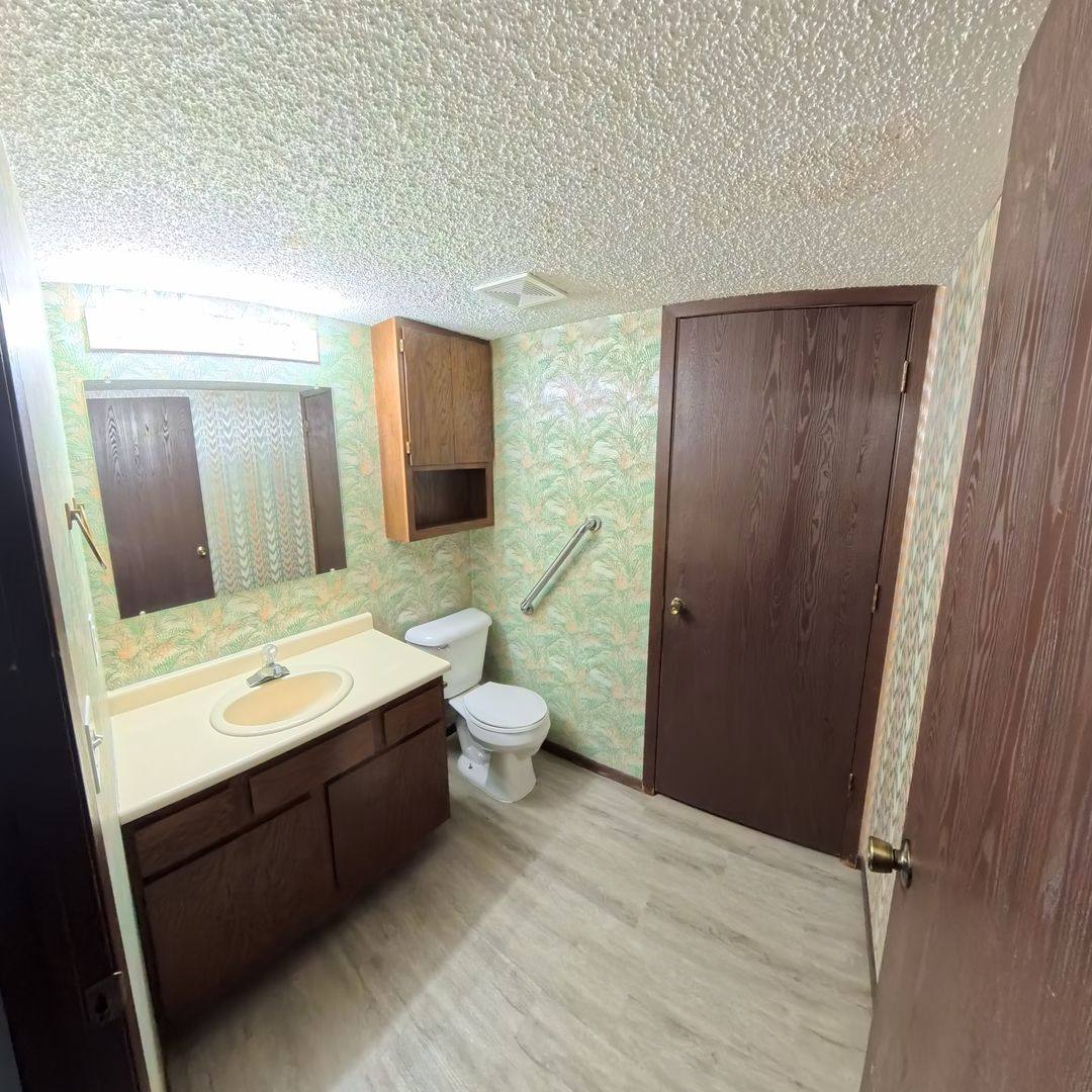 3806 Sweetbriar Lane, Lincoln, NE 68516 - Apartment for Rent - Image 5