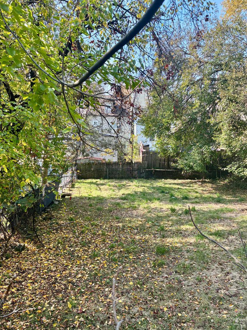 109 Frederick St, Pittsburgh, PA 15210 - House for Rent - Image 3