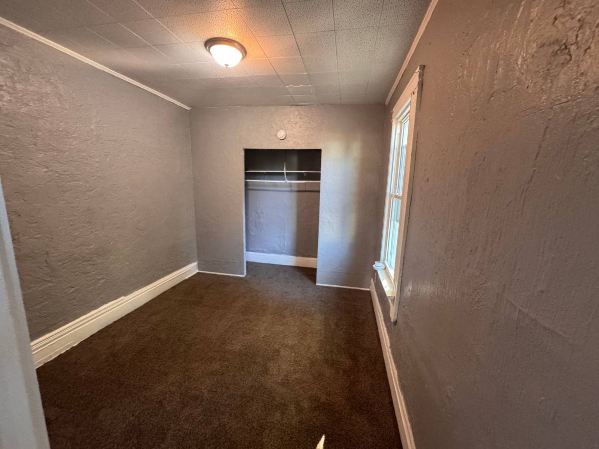 Apartment for rent at 10810 Shale Ave, Cleveland, OH 44104