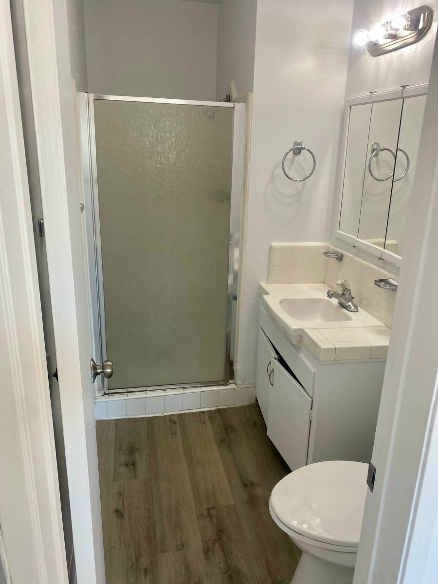 811 Austin Ave #6, Inglewood, CA 90302 - Apartment for Rent - Image 3