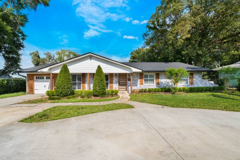 201 Cedarwood Dr, Maitland, FL 32751 - House for Rent - Image 1