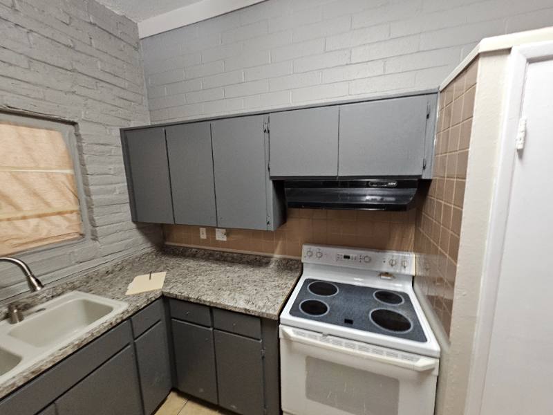 1745 E Broadway Rd #D, Mesa, AZ 85204 - Apartment for Rent - Image 2