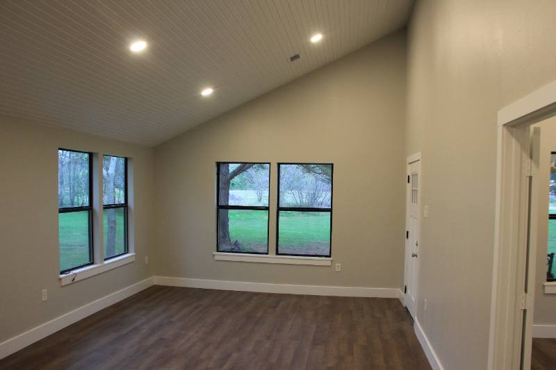 1306 S Highway 37, Quitman, TX 75783 - House for Rent - Image 8