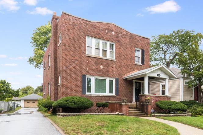 Apartment for rent at 2514 Indina Ave #1, Lansing, IL 60438