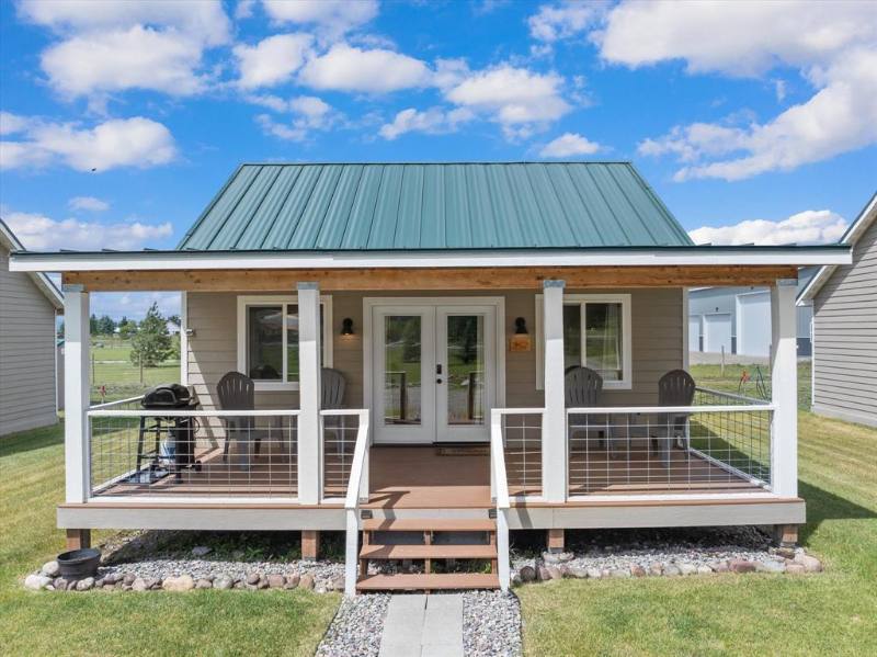 125 Firehall Lane #3, Columbia Falls, MT 59912 - House for Rent - Image 4
