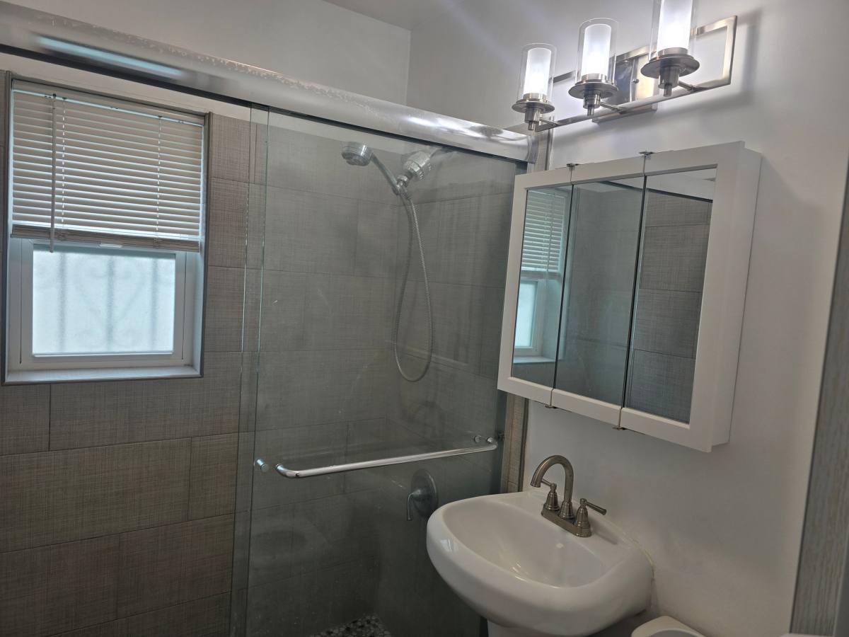 3821-3825 Meade Ave, San Diego, CA 92116 - Apartment for Rent - Image 4