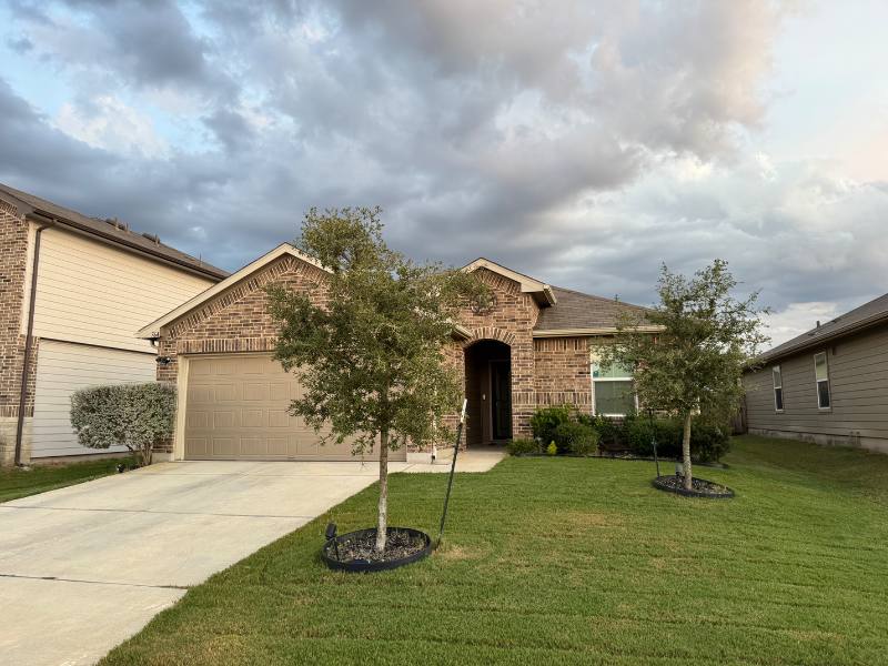 764 Armadillo Dr, Seguin, TX 78155 - House for Rent - Image 2