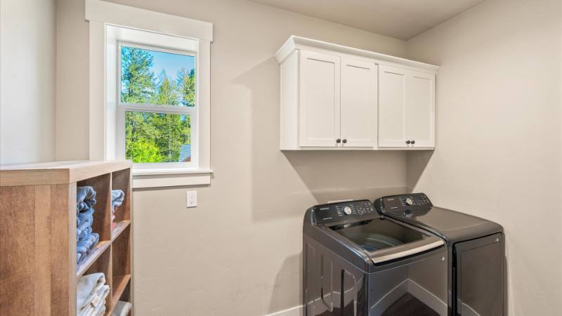 58 Cedar Pointe Loop, Columbia Falls, MT 59912 - House for Rent - Image 9