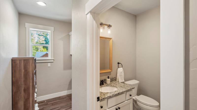 58 Cedar Pointe Loop, Columbia Falls, MT 59912 - House for Rent - Image 8