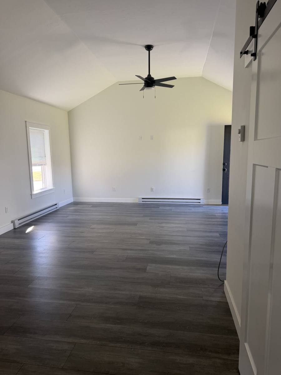 114 Middleboro Ave #3, East Taunton, MA 02718 - Apartment for Rent - Image 2