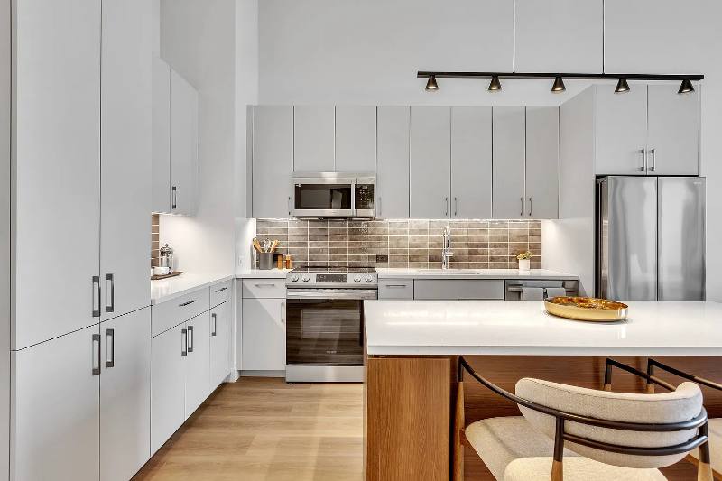 1040 W Adams St #811, Chicago, IL 60607 - Apartment for Rent - Image 1