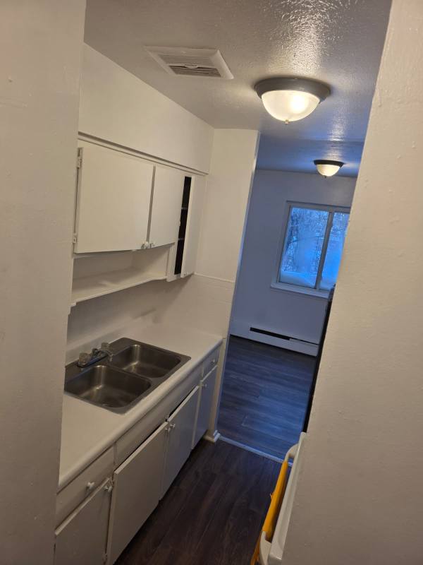 3265 E 143rd St #307, Cleveland, OH 44120 - Apartment for Rent - Image 3