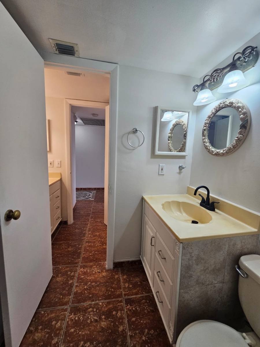 1041 Jefferson Dr #J, Homestead, FL 33034 - Apartment for Rent - Image 10