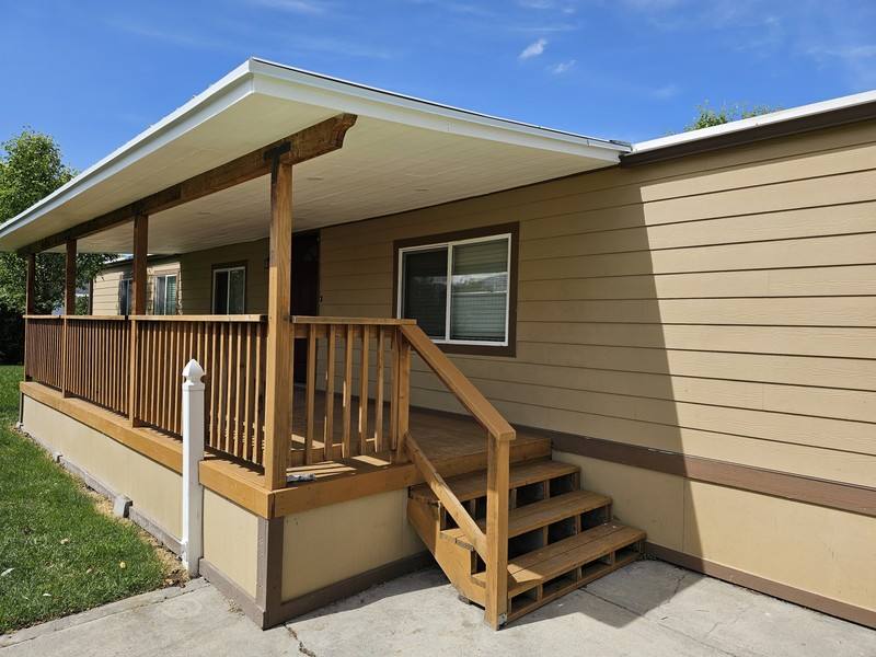 House for rent at 1207 W 7055 S, West Jordan, UT 84084