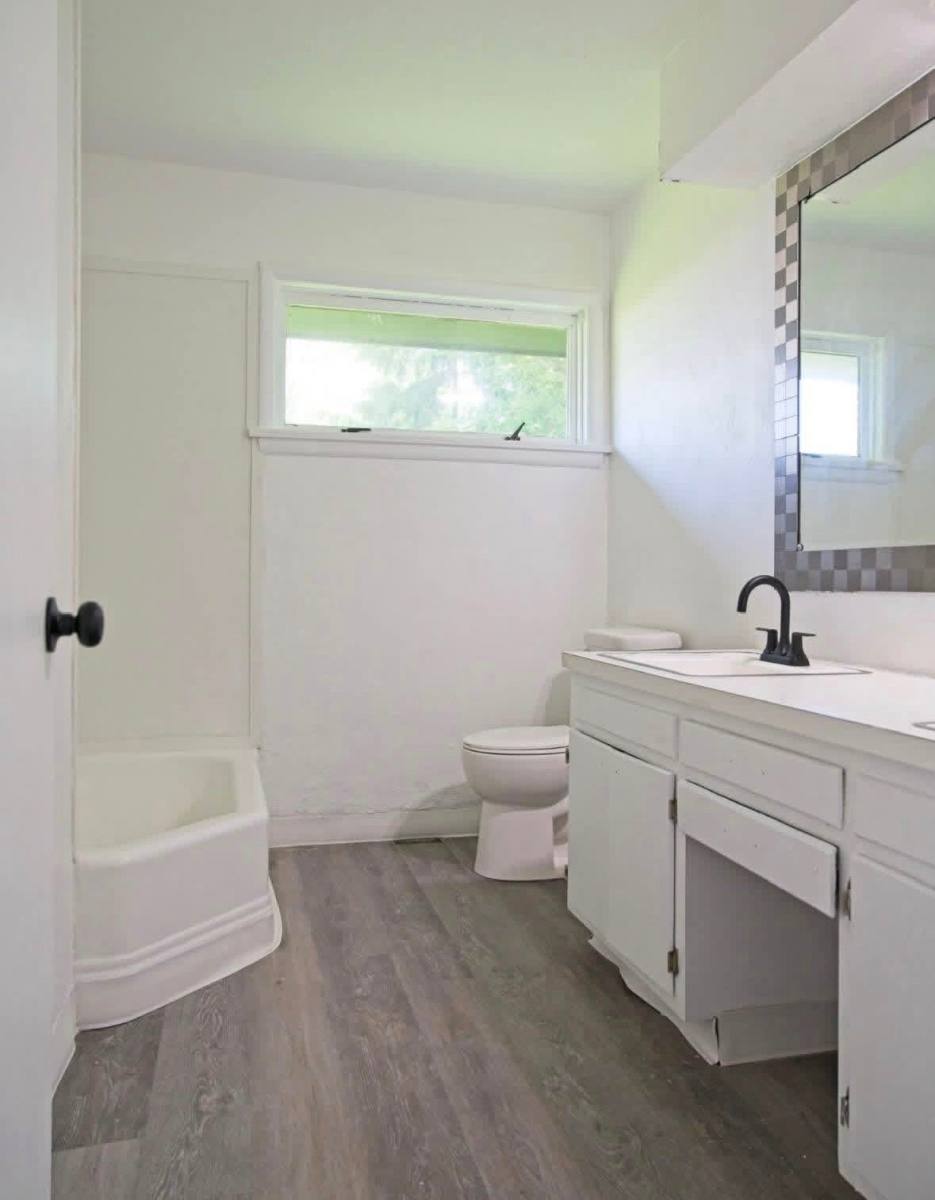 7406 Lockwood St, Dayton, OH 45415 - House for Rent - Image 5