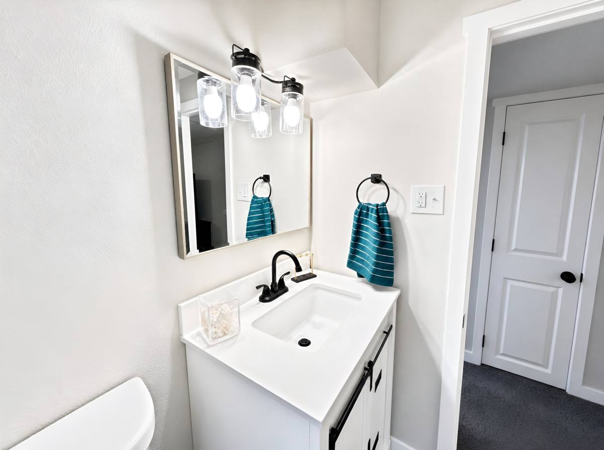 401 Leo Lane #B, Thornton, CO 80260 - Apartment for Rent - Image 7