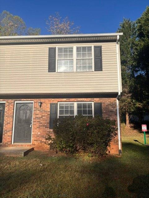 1136 Rives Rd #1, Martinsville, VA 24112 - Apartment for Rent