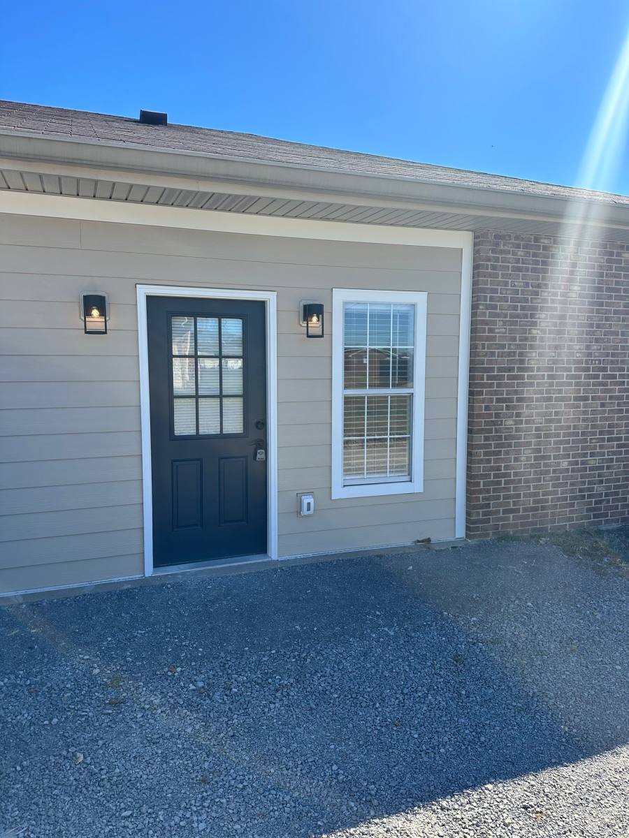 114 Hankins Dr #B, Lebanon, TN 37087 - Apartment for Rent