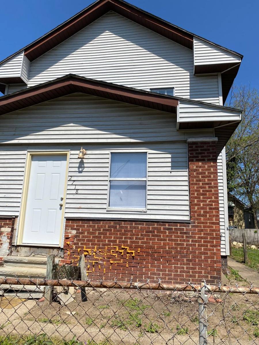 House for rent at 2718 Highlawn Ave, Huntington, WV 25702