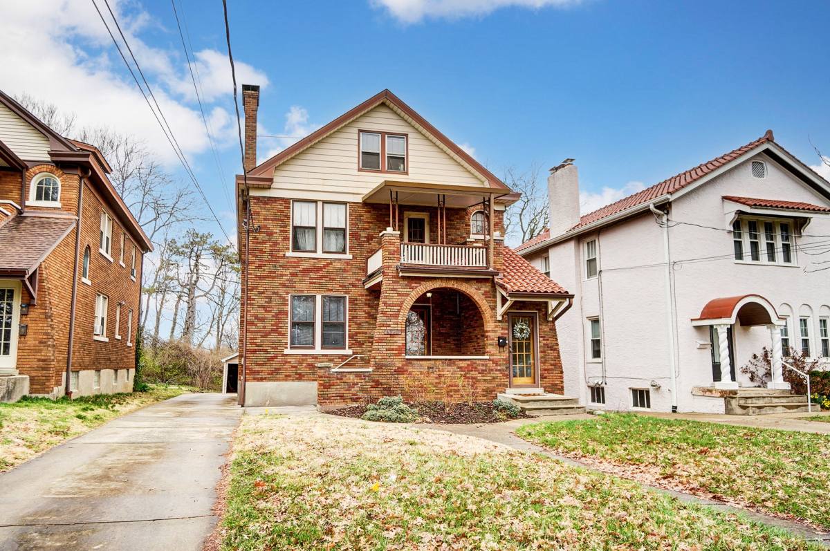 4360 Ridgeview Ave #1, Cincinnati, OH 45238 - Apartment for Rent