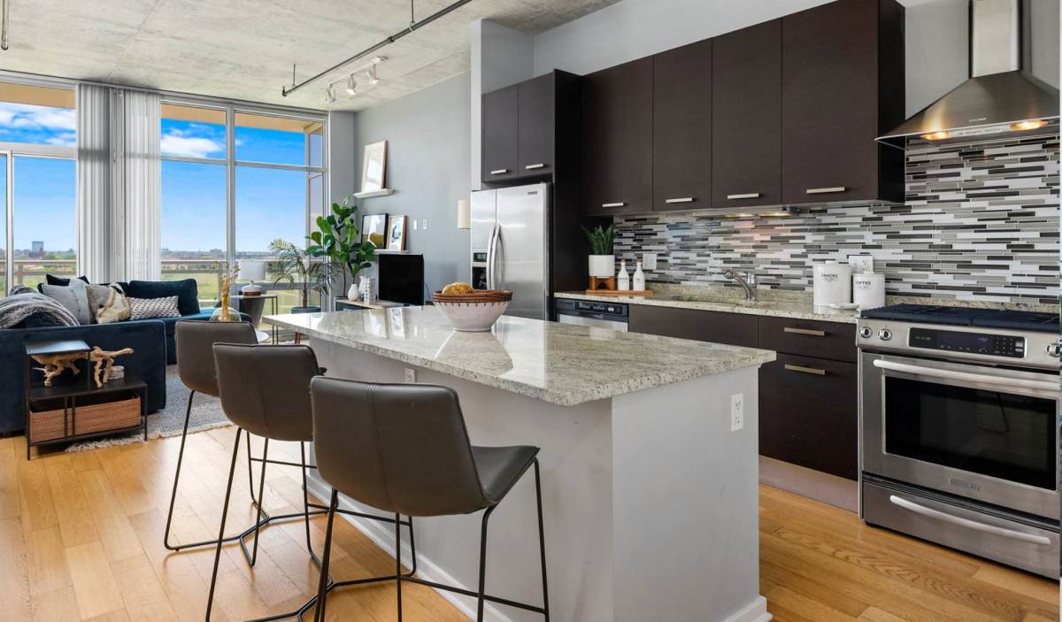 158 W Roosevelt Rd, Chicago, IL 60605 - Apartment for Rent - Image 4