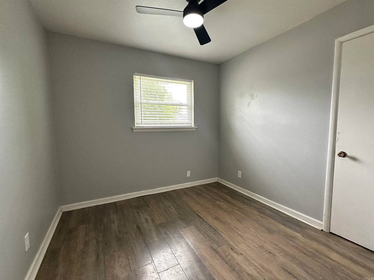 512 Ellen Dr, North Little Rock, AR 72117 - House for Rent - Image 5