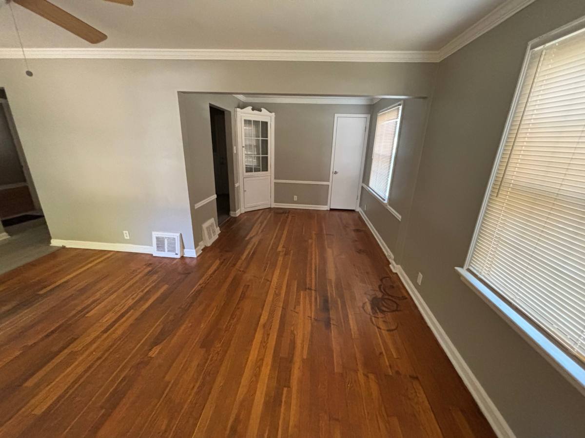 10089 Dwight Dr, St. Louis, MO 63137 - House for Rent - Image 5
