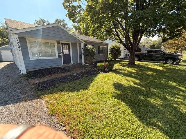 House for rent at 1009 Minerva Ave, Columbus, OH 43229
