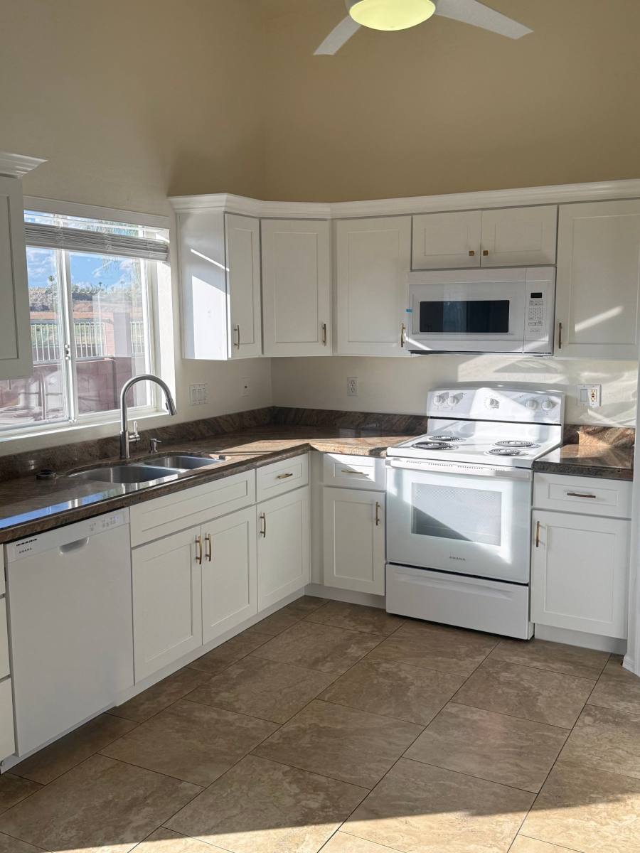 16036 N 11th Ave #1017, Phoenix, AZ 85023 - House for Rent - Image 3