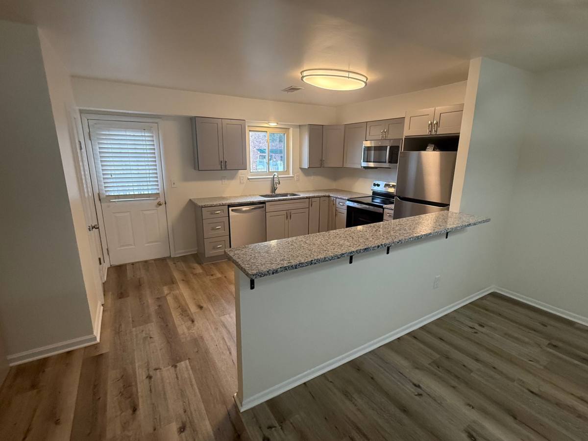 59 Kelmar Ave, Malvern, PA 19355 - Townhouse for Rent - Image 2