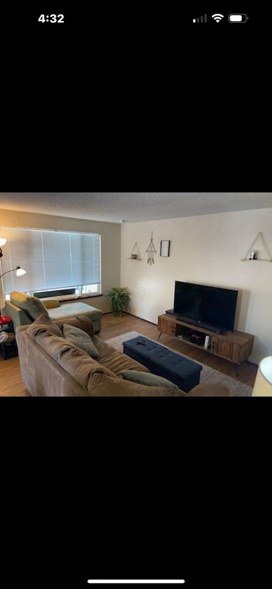 1976 Pioneer St, Enumclaw, WA 98022 - House for Rent