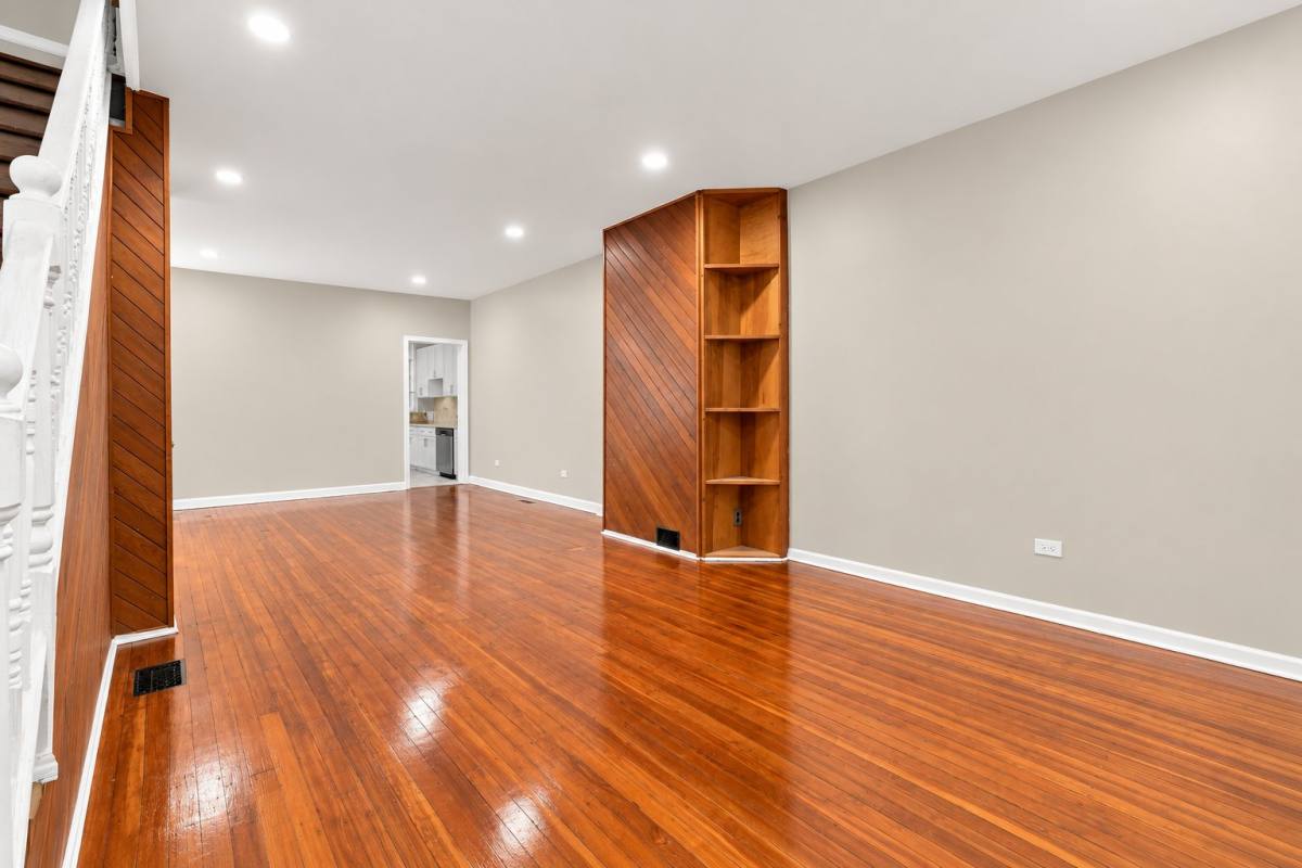6621 Vandike St, Philadelphia, PA 19135 - Townhouse for Rent - Image 3