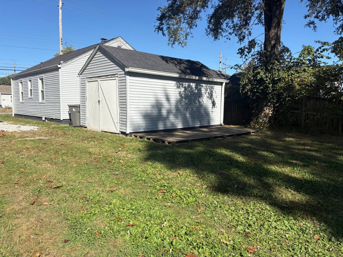 3461 W 10th St, Indianapolis, IN 46222 - House for Rent - Image 3