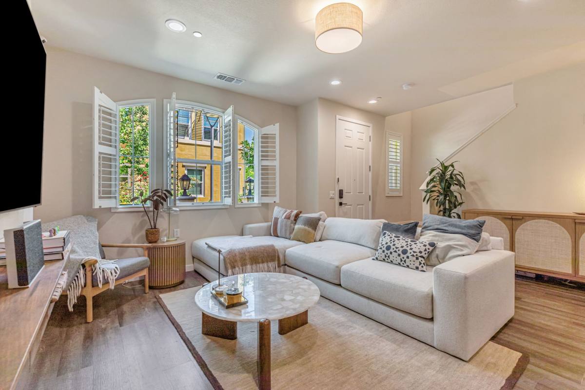 831 Saint Rufina Lane, Morgan Hill, CA 95037 - Townhouse for Rent - Image 4