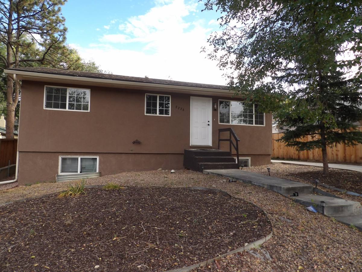 House for rent at 2226 W Uintah St, Colorado Springs, CO 80904