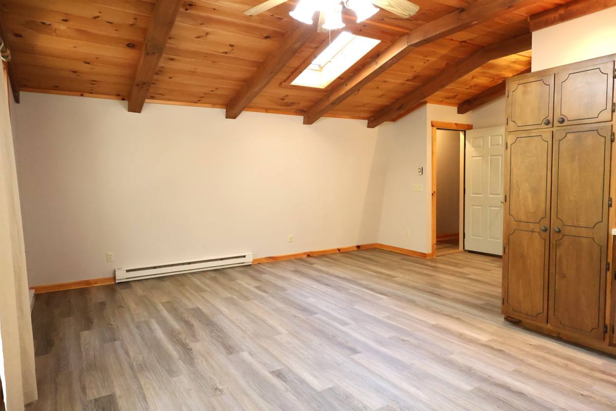 982 Mine Rd, Lebanon, PA 17042 - House for Rent - Image 5