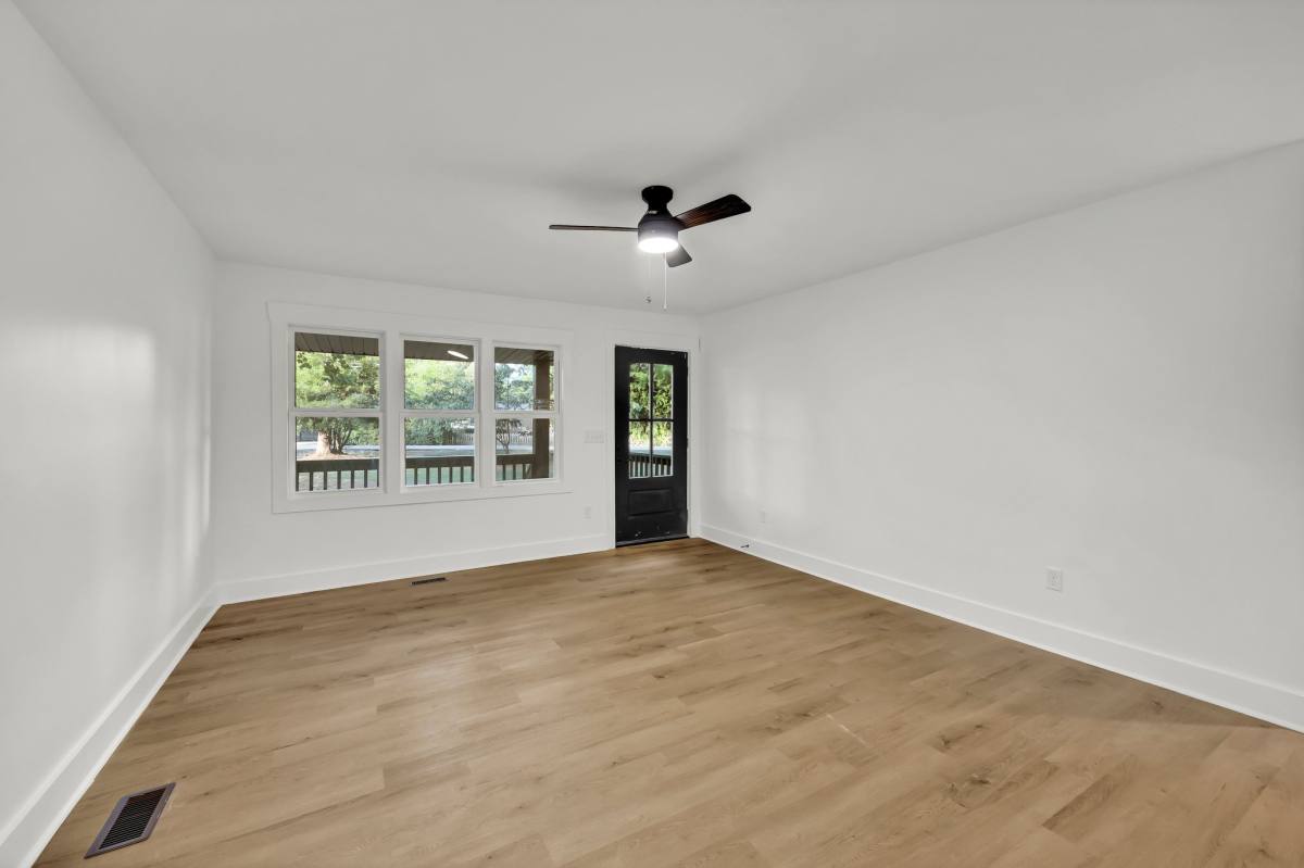 2128 Yaupon Dr, Wilmington, NC 28401 - House for Rent - Image 2