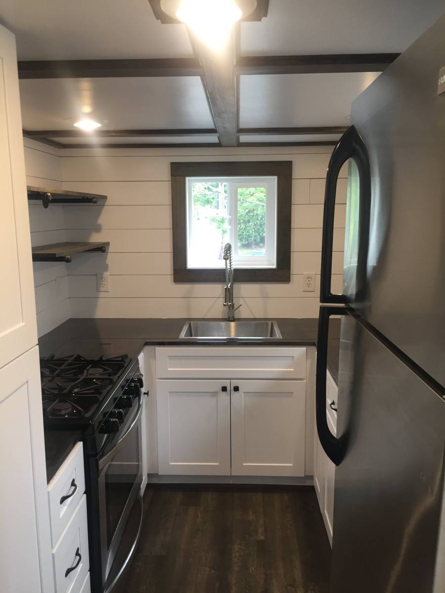 5604 NE Wygant St, Portland, OR 97218 - House for Rent - Image 3