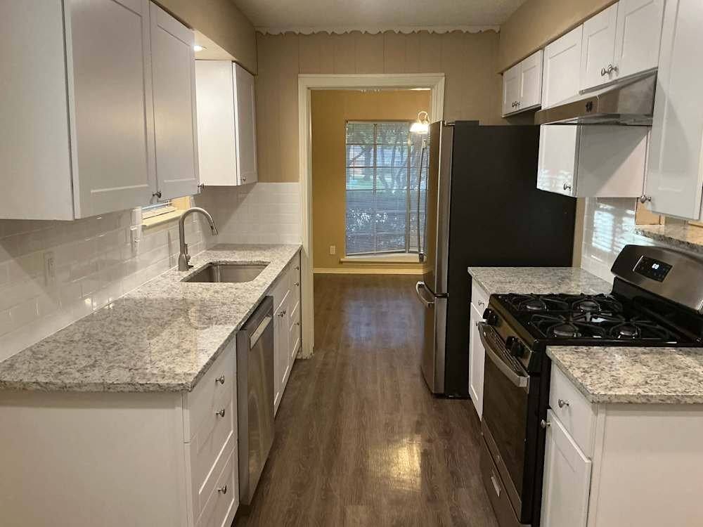108 Valleyglen Dr #1, Desoto, TX 75115 - House for Rent - Image 3