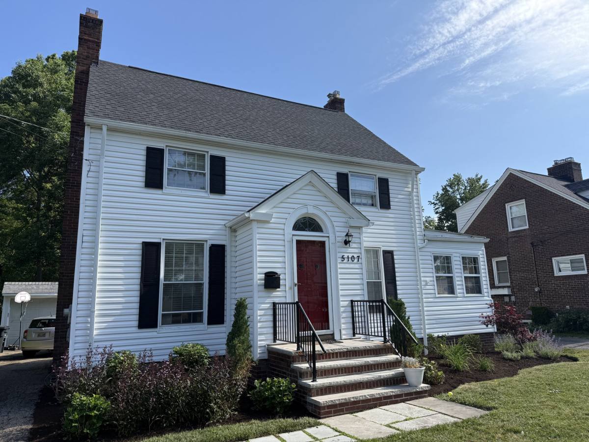 5107 Eastover Rd, Cleveland, OH 44124 - House for Rent - Image 1