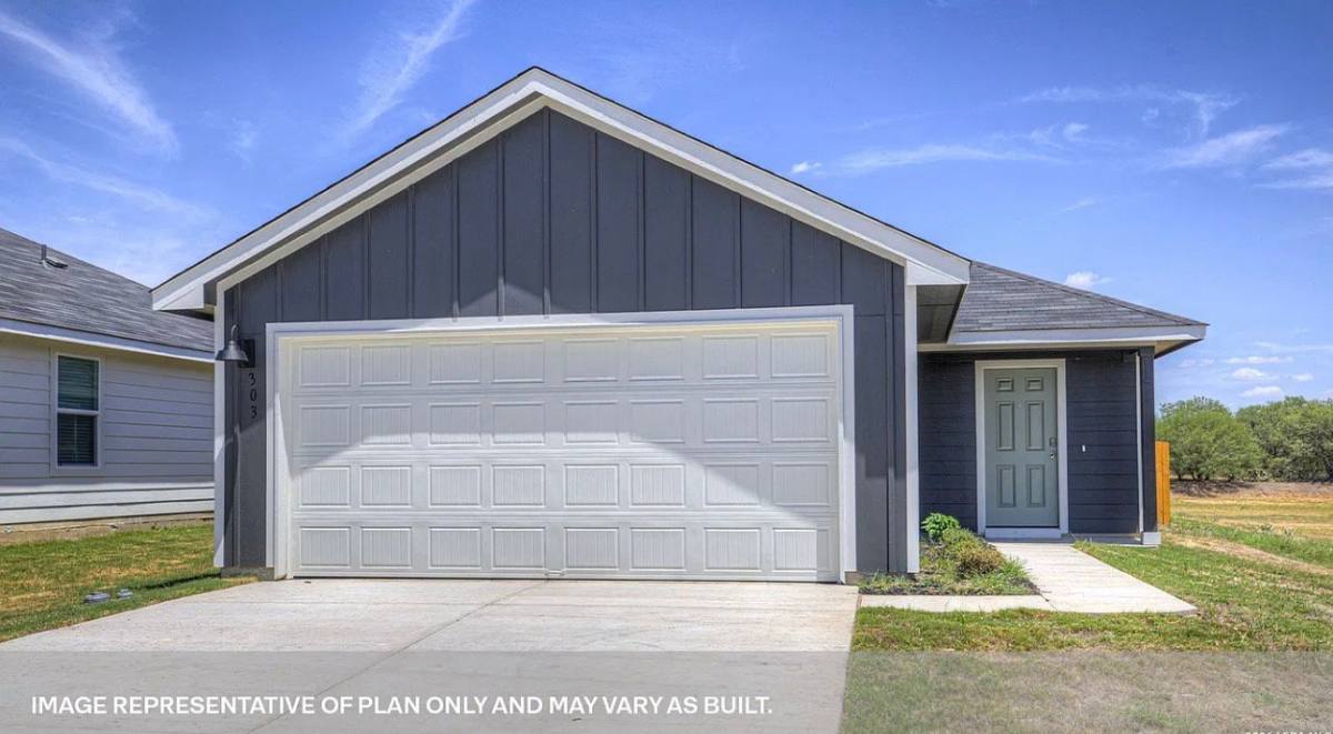 303 Windflower Cove, Luling, TX 78648 - House for Rent