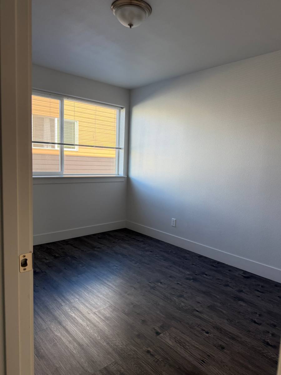 2314 SE 92nd Ave, Portland, OR 97216 - Apartment for Rent - Image 6