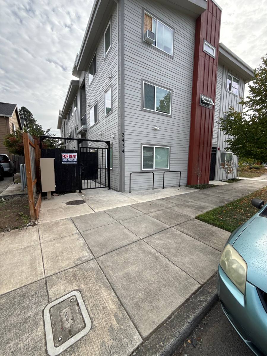2314 SE 92nd Ave, Portland, OR 97216 - Apartment for Rent - Image 7