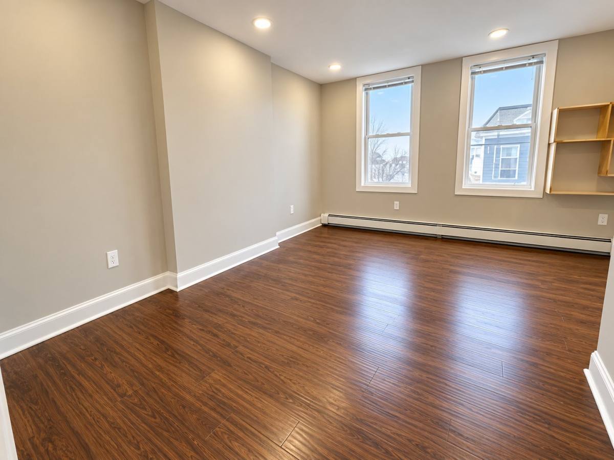 129 Cator Ave #3R, Jersey City, NJ 07305 - Apartment for Rent - Image 4