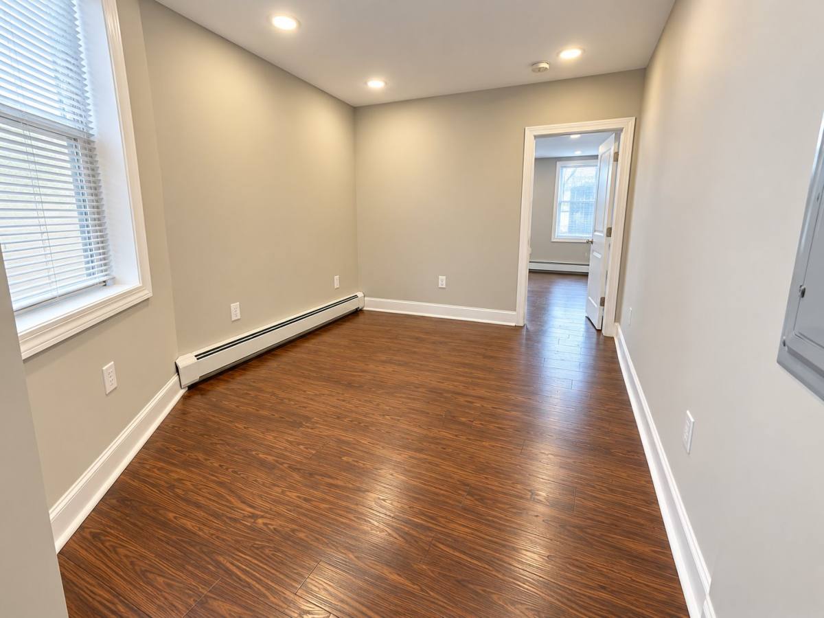 129 Cator Ave #3R, Jersey City, NJ 07305 - Apartment for Rent - Image 2
